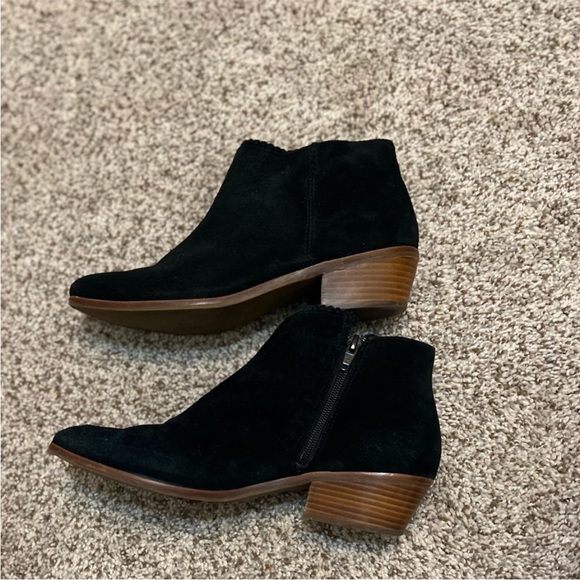 Black Suede Ankle Boots Jack Rogers Size 9M Side Zipper - Picture 8 of 11
